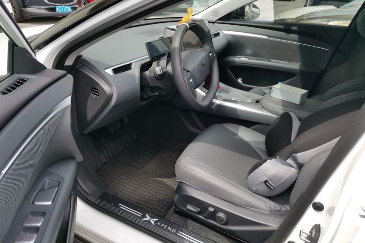 Used XPeng MONA M03 2025 600 with Ultra-Long Range Max Driver Seat