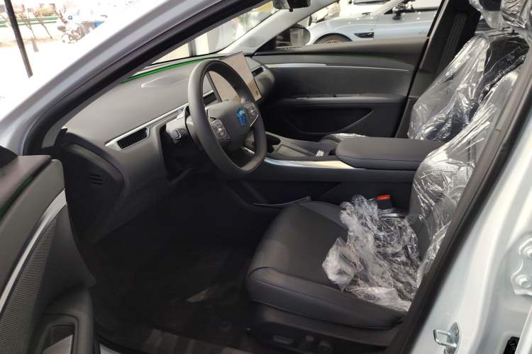 Used XPeng MONA M03 2025 502 Long-Range Max Driver Seat