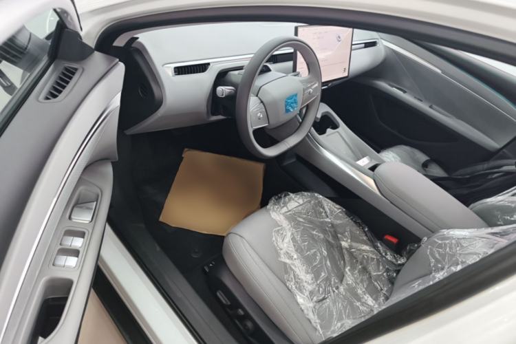 Used XPeng MONA M03 2025 620 Ultra-Long Range Plus Driver Seat