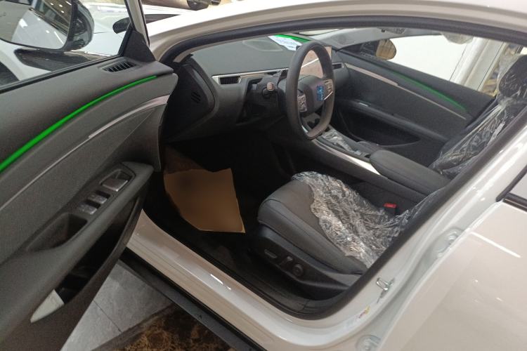 Used XPeng MONA M03 2025 502 Long-Range Max Driver Seat