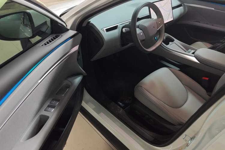 Used XPeng MONA M03 2025 515 Long-Range Plus Driver Seat