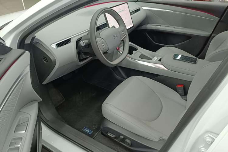 Used XPeng MONA M03 2025 600 with Ultra-Long Range Max Driver Seat