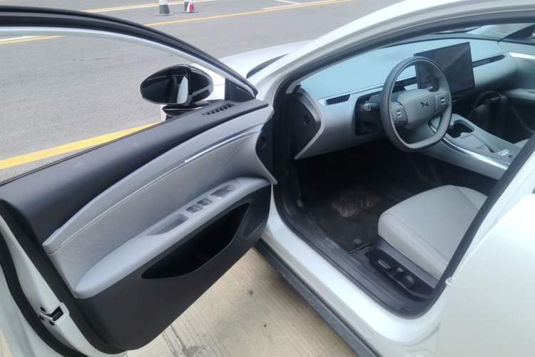 Used XPeng MONA M03 2025 600 with Ultra-Long Range Max Driver Seat