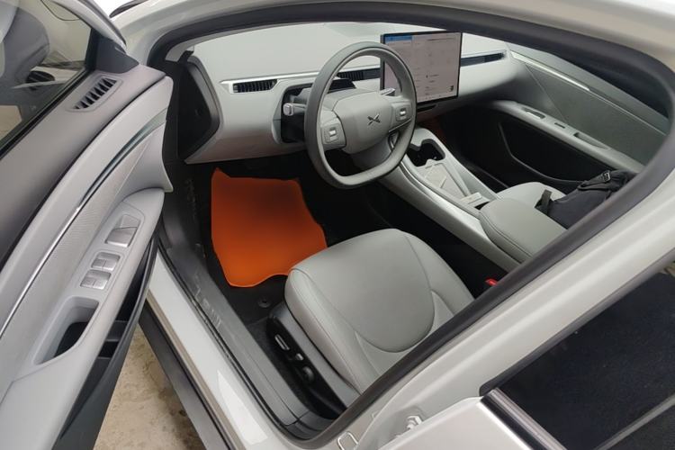 Used XPeng MONA M03 2025 600 with Ultra-Long Range Max Driver Seat