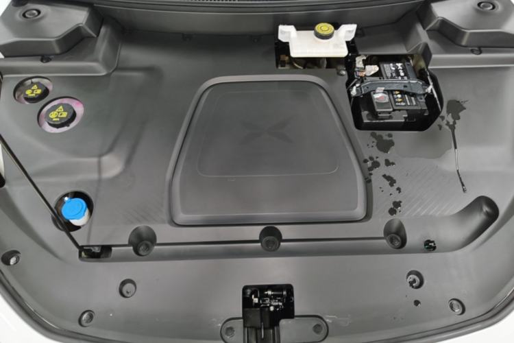 Used XPeng MONA M03 2025 600 with Ultra-Long Range Max Engine Bay