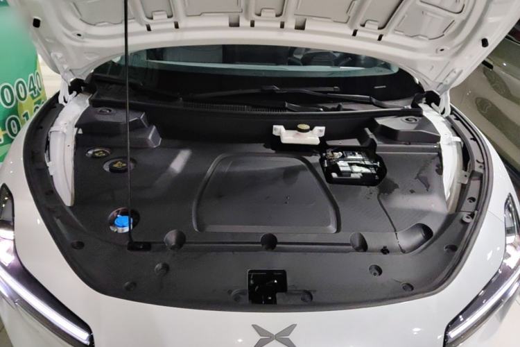 Used XPeng MONA M03 2025 600 with Ultra-Long Range Max Engine Bay