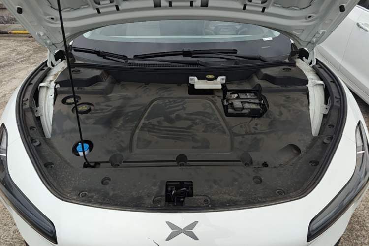 Used XPeng MONA M03 2025 600 with Ultra-Long Range Max Engine Bay