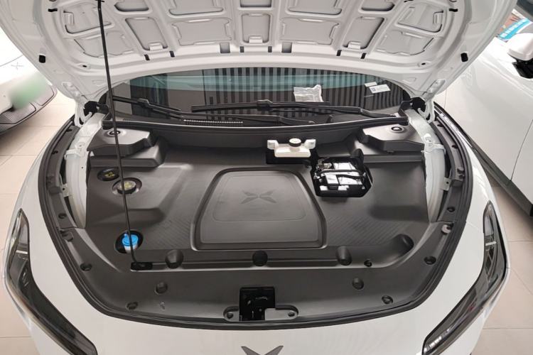 Used XPeng MONA M03 2025 600 with Ultra-Long Range Max Engine Bay