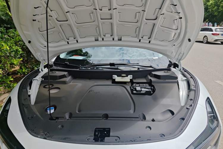 Used XPeng MONA M03 2025 600 with Ultra-Long Range Max Engine Bay