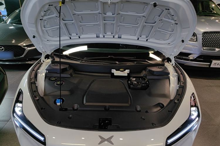Used XPeng MONA M03 2025 600 with Ultra-Long Range Max Engine Bay