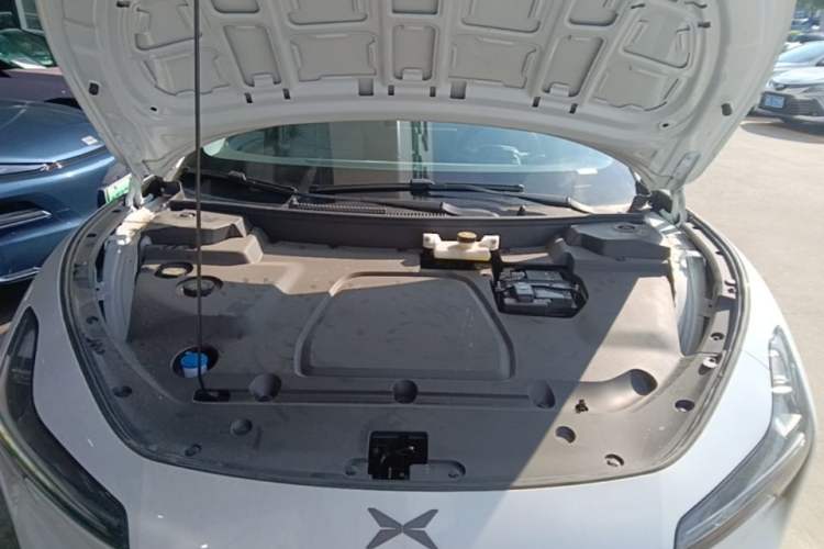 Used XPeng MONA M03 2025 600 with Ultra-Long Range Max Engine Bay