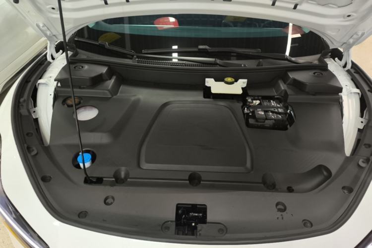 Used XPeng MONA M03 2025 600 with Ultra-Long Range Max Engine Bay