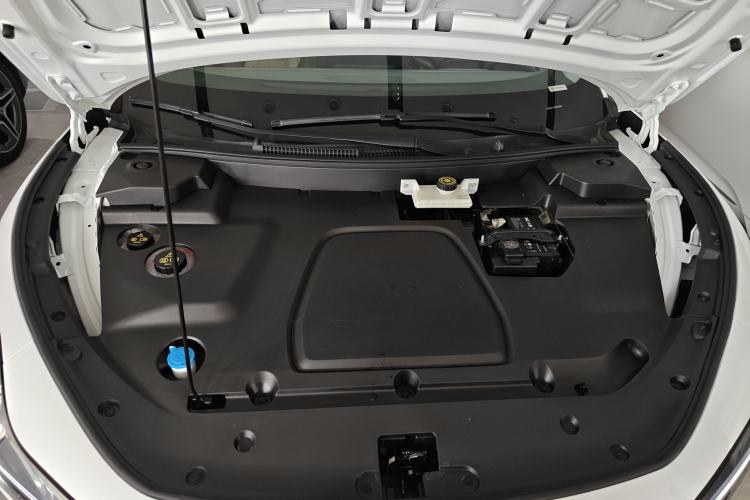 Used XPeng MONA M03 2025 600 with Ultra-Long Range Max Engine Bay
