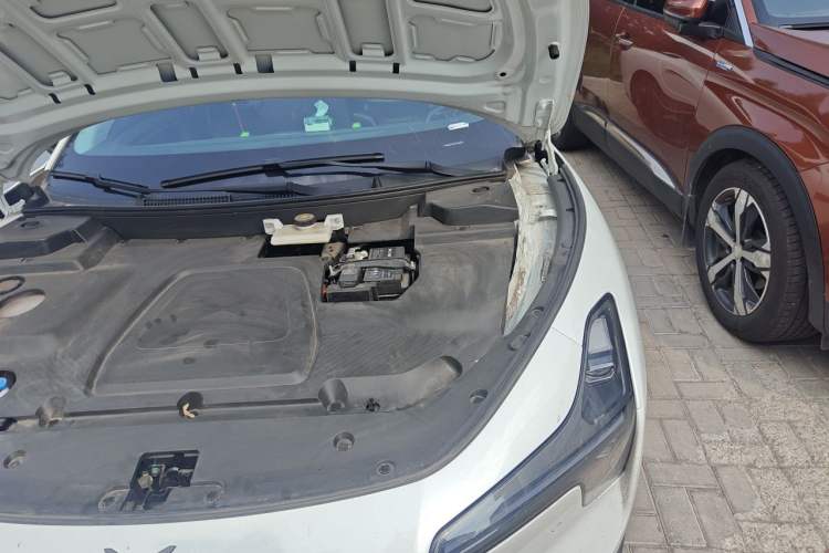 Used XPeng MONA M03 2025 600 with Ultra-Long Range Max Engine Bay Left