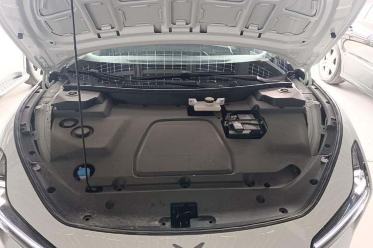 Used XPeng MONA M03 2025 600 with Ultra-Long Range Max Engine Bay