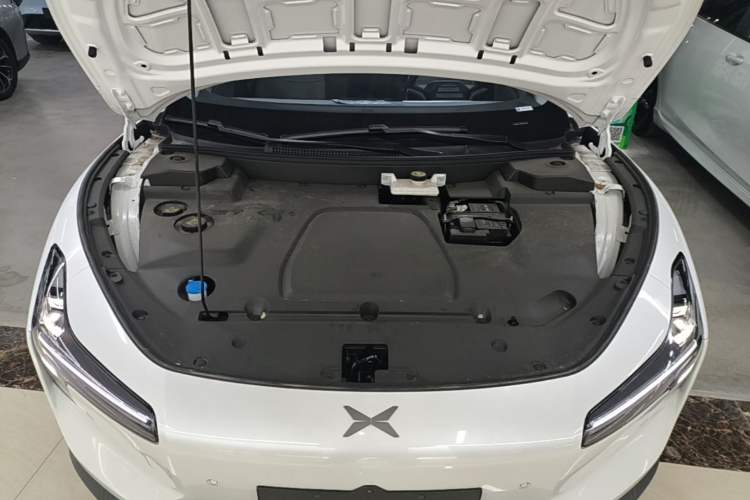 Used XPeng MONA M03 2025 600 with Ultra-Long Range Max Engine Bay