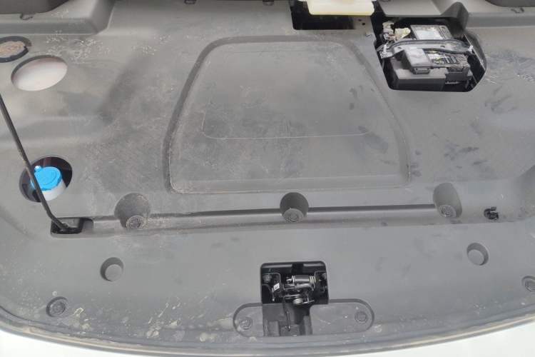 Used XPeng MONA M03 2025 600 with Ultra-Long Range Max Engine Bay