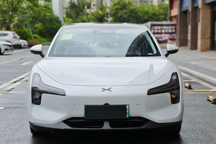 Used XPeng MONA M03 2025 515 Long-Range Plus Exterior 2