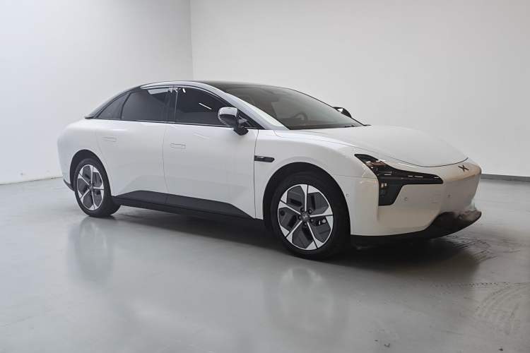 Used XPeng MONA M03 2025 620 Ultra-Long Range Plus Exterior 2