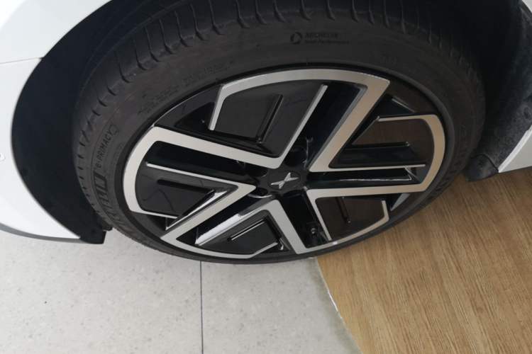 Used XPeng MONA M03 2025 600 with Ultra-Long Range Max Exterior 4