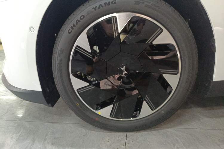 Used XPeng MONA M03 2025 502 Long-Range Max Exterior 4