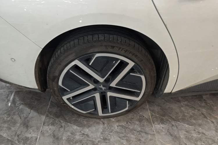 Used XPeng MONA M03 2025 600 with Ultra-Long Range Max Exterior 5