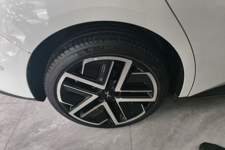 Used XPeng MONA M03 2025 600 with Ultra-Long Range Max Exterior 5