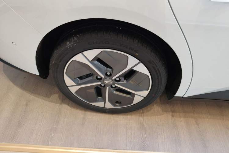Used XPeng MONA M03 2025 515 Long-Range Plus Exterior 5