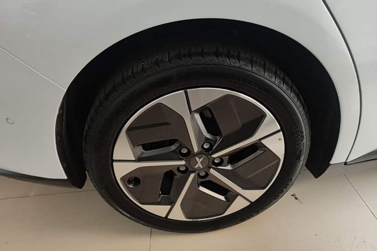 Used XPeng MONA M03 2025 620 Ultra-Long Range Plus Exterior 5