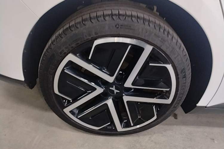 Used XPeng MONA M03 2025 600 with Ultra-Long Range Max Exterior 5