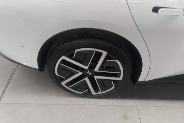 Used XPeng MONA M03 2025 600 with Ultra-Long Range Max Exterior 5