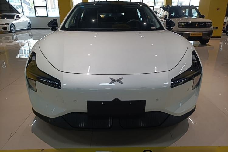 Used XPeng MONA M03 2025 600 with Ultra-Long Range Max Front