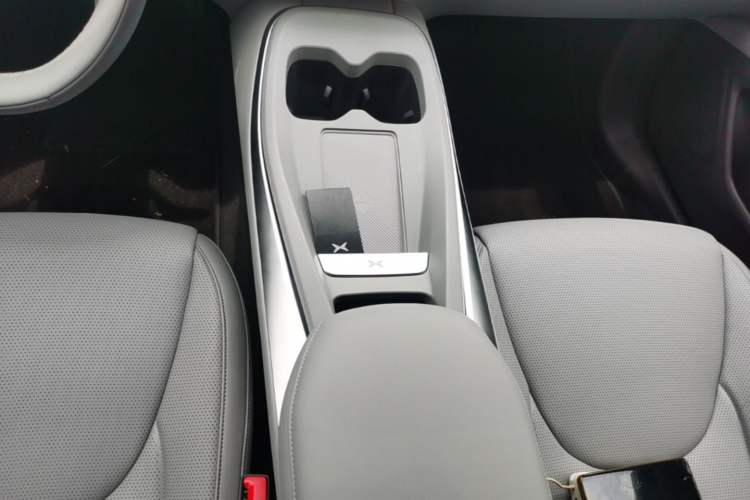 Used XPeng MONA M03 2025 502 Long-Range Max Gear Lever