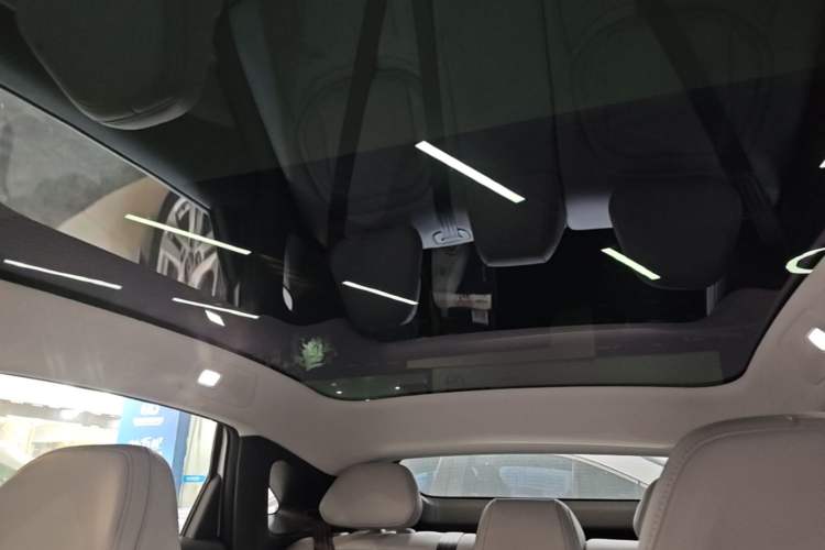 Used XPeng MONA M03 2025 600 with Ultra-Long Range Max Headliner