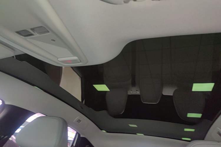 Used XPeng MONA M03 2025 600 with Ultra-Long Range Max Headliner