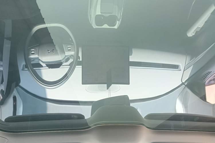Used XPeng MONA M03 2025 600 with Ultra-Long Range Max Headliner