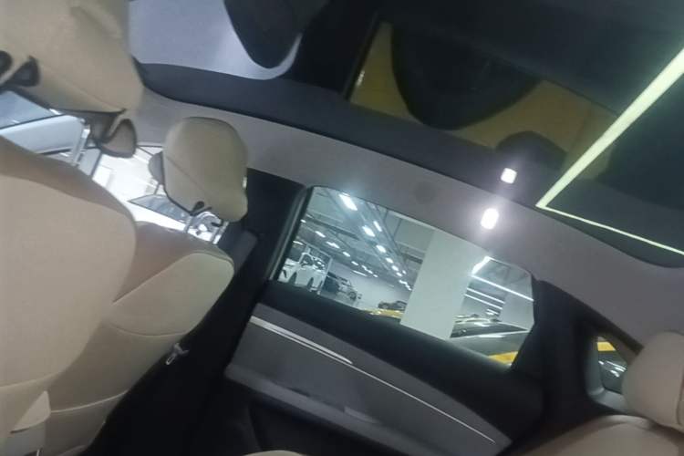 Used XPeng MONA M03 2025 620 Ultra-Long Range Plus Headliner