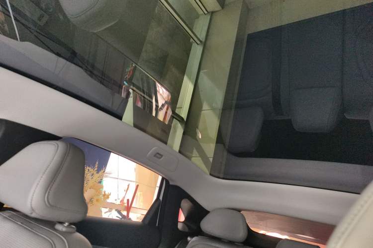 Used XPeng MONA M03 2025 600 with Ultra-Long Range Max Headliner