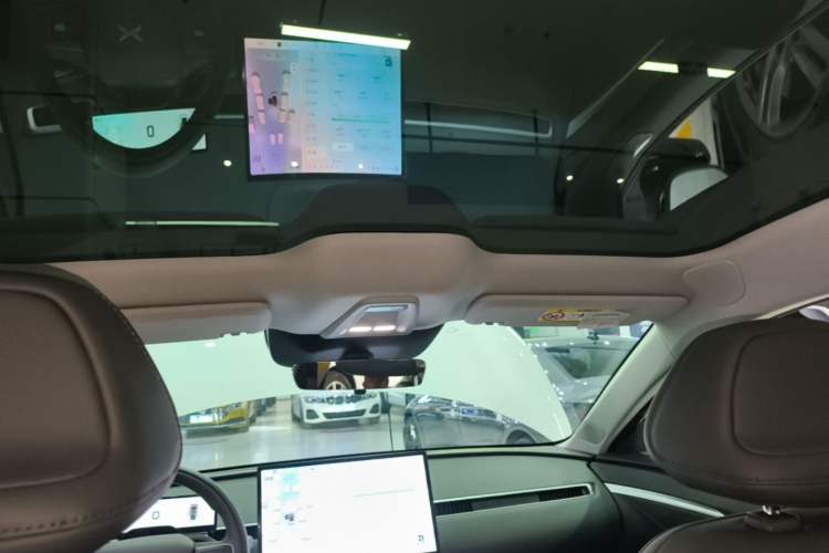 Used XPeng MONA M03 2025 600 with Ultra-Long Range Max Headliner
