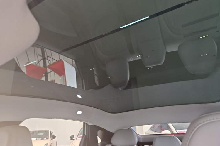 Used XPeng MONA M03 2025 600 with Ultra-Long Range Max Headliner