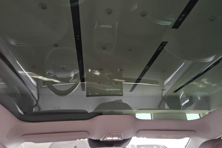 Used XPeng MONA M03 2025 600 with Ultra-Long Range Max Headliner