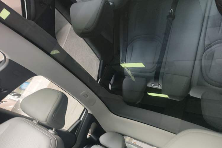 Used XPeng MONA M03 2025 600 with Ultra-Long Range Max Headliner