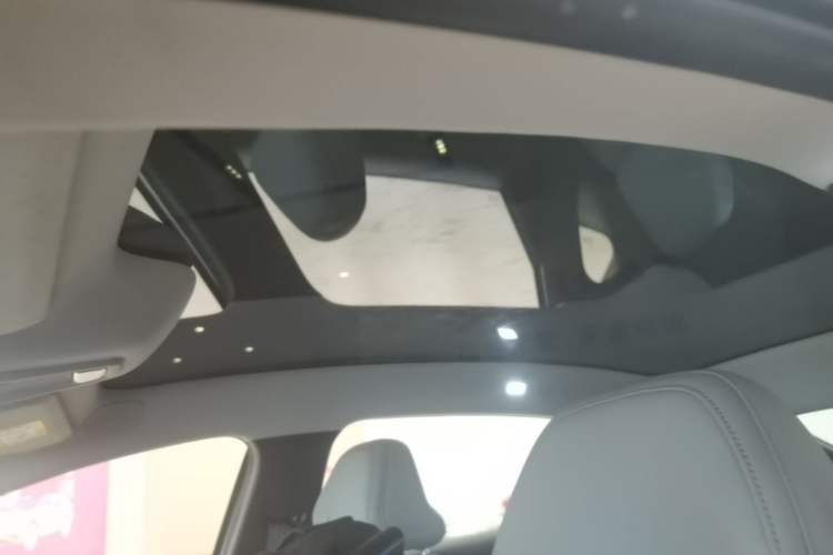 Used XPeng MONA M03 2025 600 with Ultra-Long Range Max Headliner