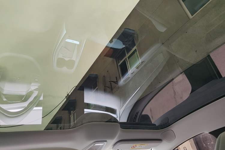 Used XPeng MONA M03 2025 600 with Ultra-Long Range Max Headliner