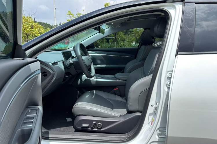 Used XPeng MONA M03 2025 600 with Ultra-Long Range Max Interior 2