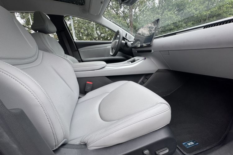 Used XPeng MONA M03 2025 600 with Ultra-Long Range Max Interior 5