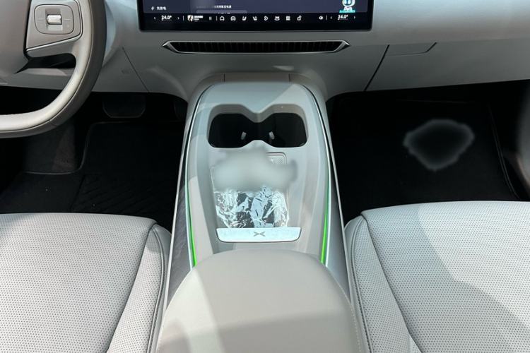 Used XPeng MONA M03 2025 600 with Ultra-Long Range Max Interior 6