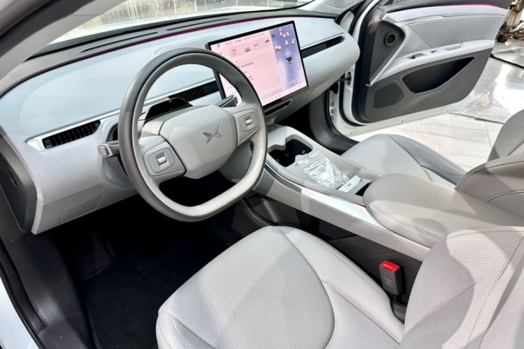 Used XPeng MONA M03 2025 600 with Ultra-Long Range Max Interior 9
