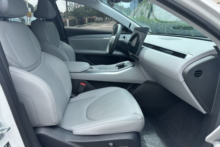 Used XPeng MONA M03 2025 600 with Ultra-Long Range Max Interior 9