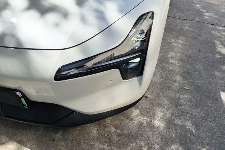 Used XPeng MONA M03 2025 620 Ultra-Long Range Plus Left Front Headlight